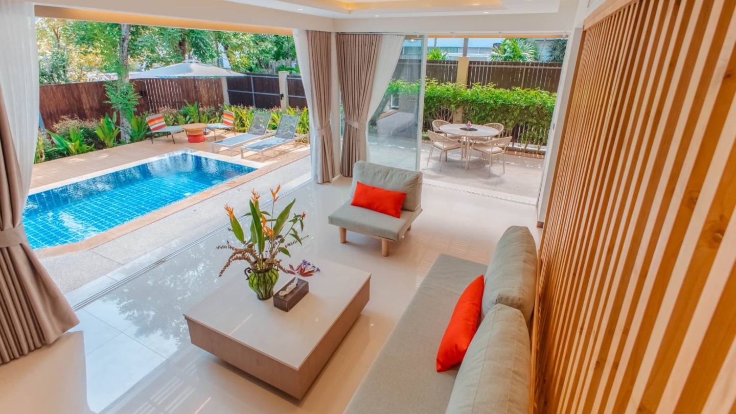 Peach Blossom Resort & Pool Villa